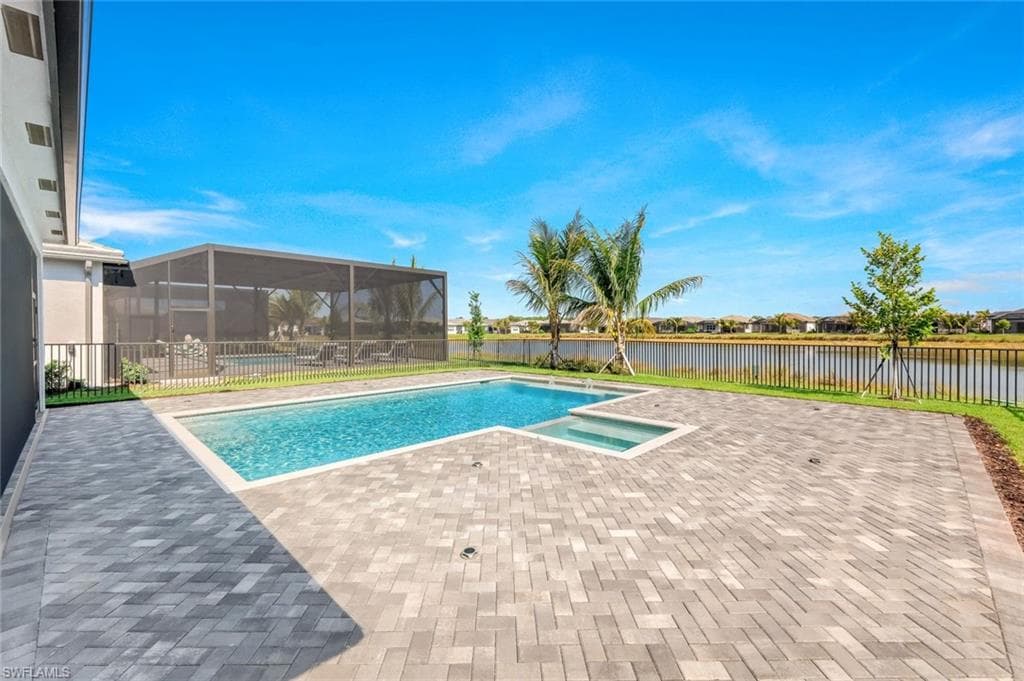 12243 Lotus AVE-35