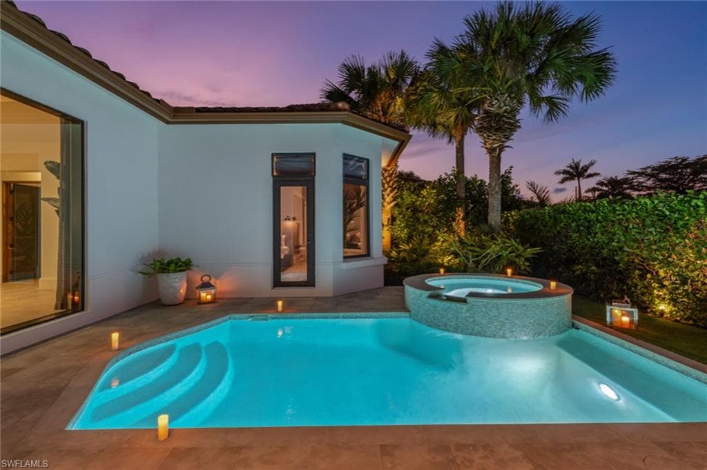 2243 Residence CIR-4