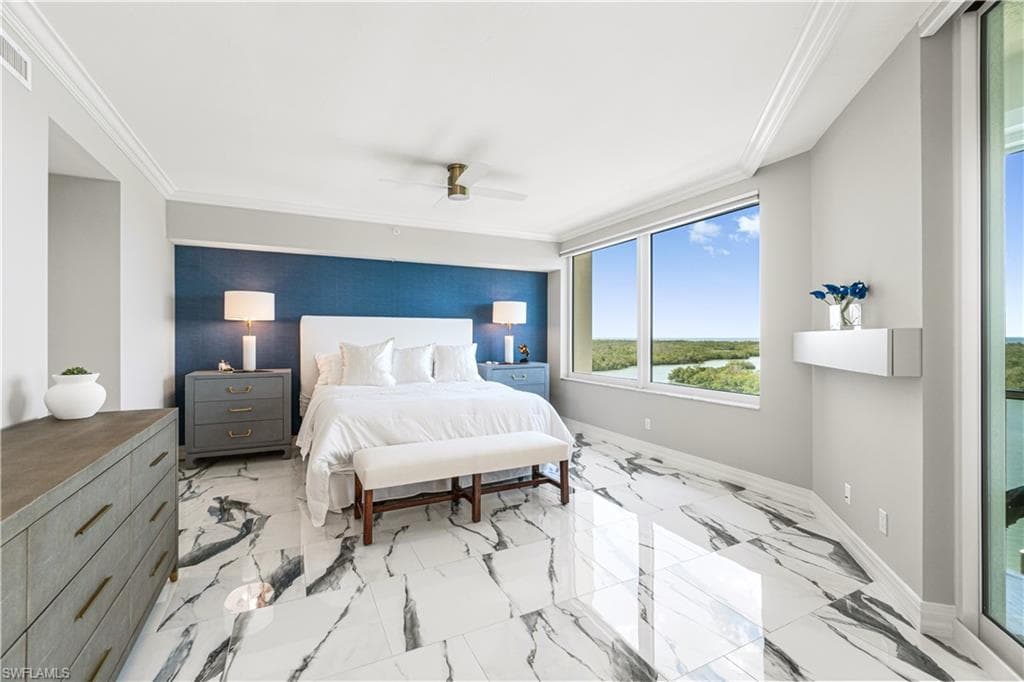 435 Dockside DR B702-14