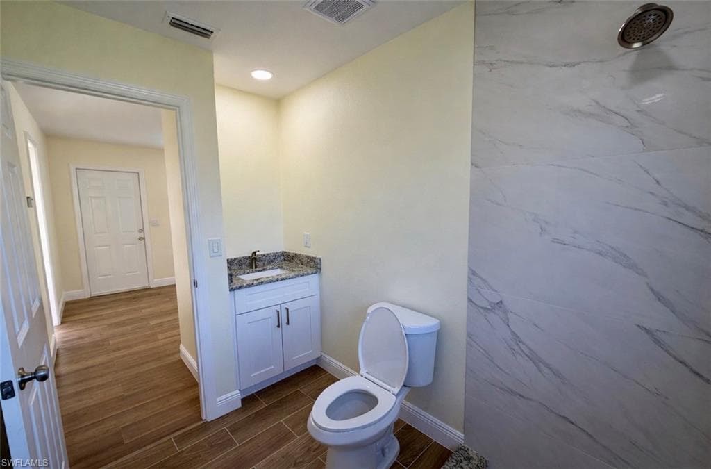 261 Miramar RD-18