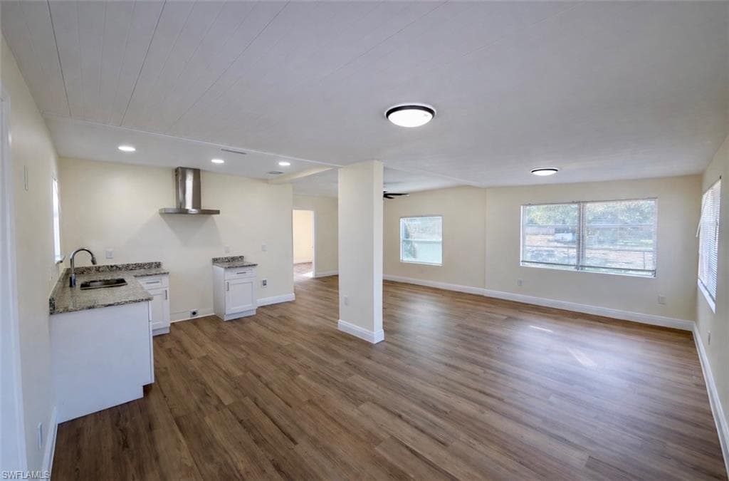 261 Miramar RD-4