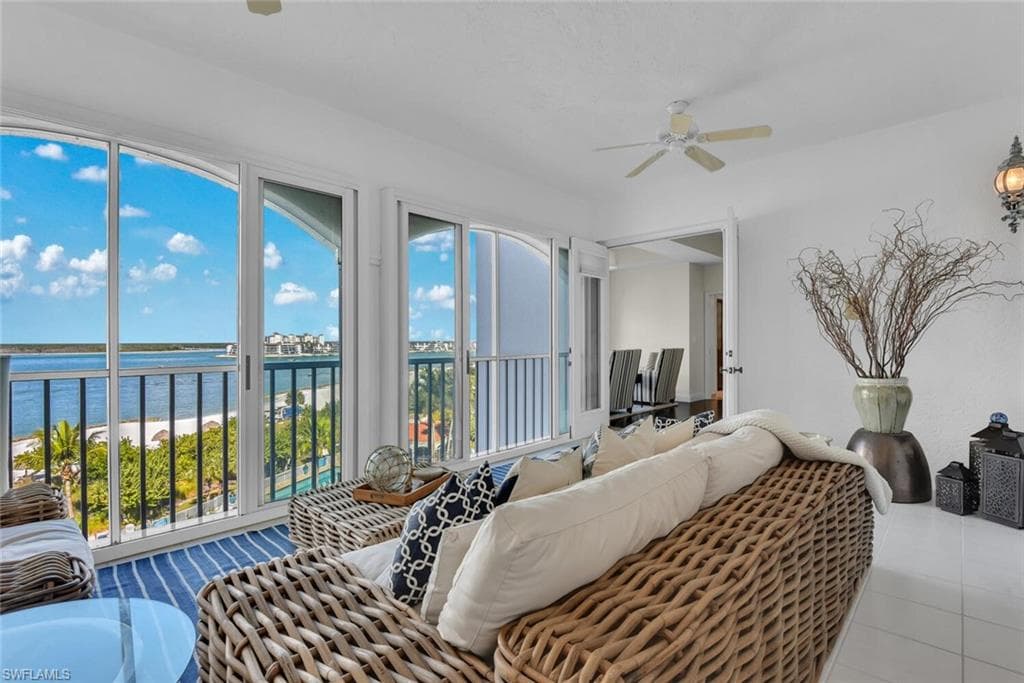 2000 Royal Marco WAY 2-607-14