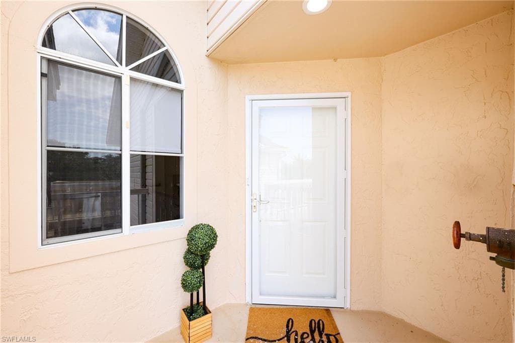 2711 Citrus Lake DR F305-35