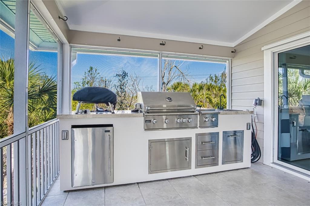 1233 Middle Gulf DR-23