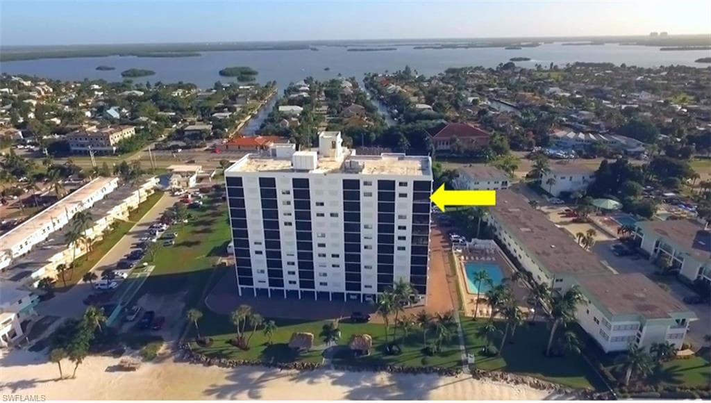 6400 Estero BLVD 1000-5