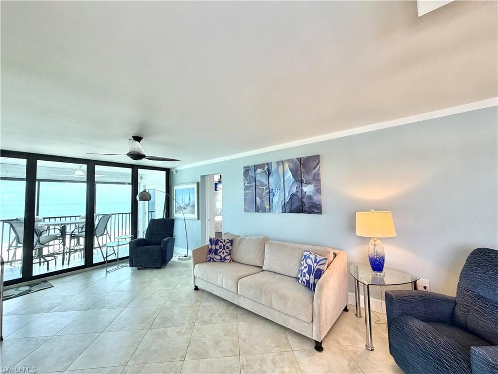 6400 Estero BLVD 1000-20