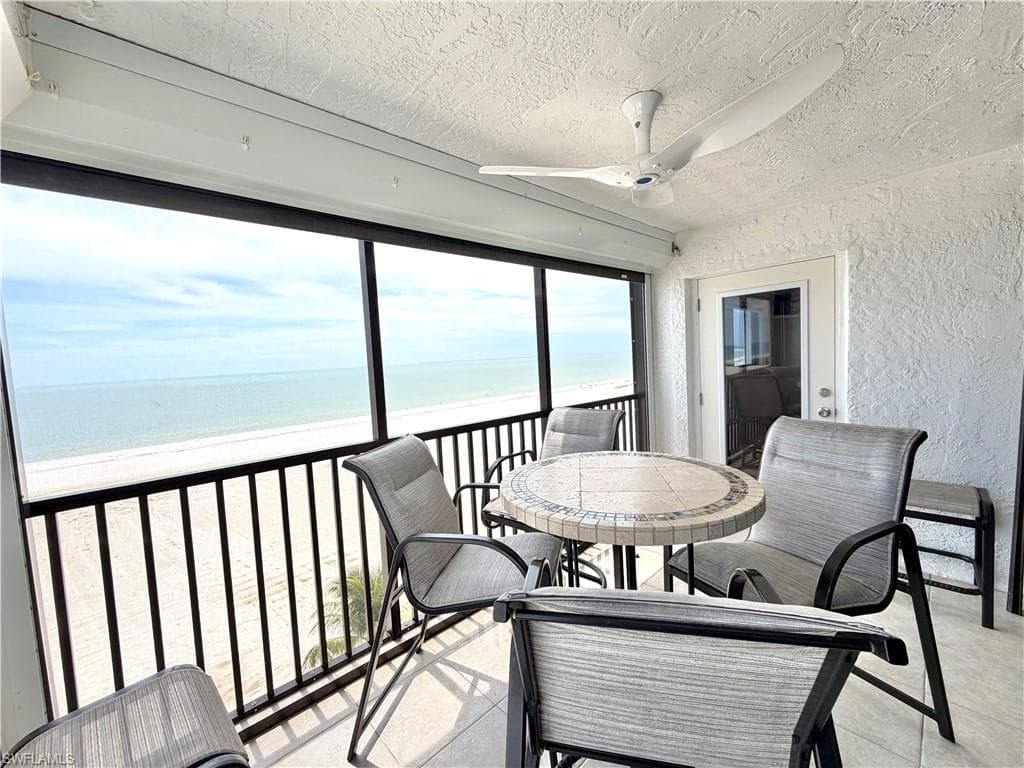 6400 Estero BLVD 1000-24