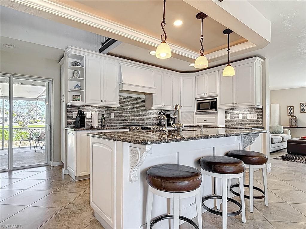 11481 Rebecca CIR-12