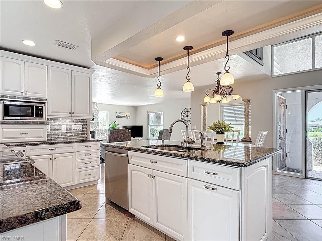 11481 Rebecca CIR-11