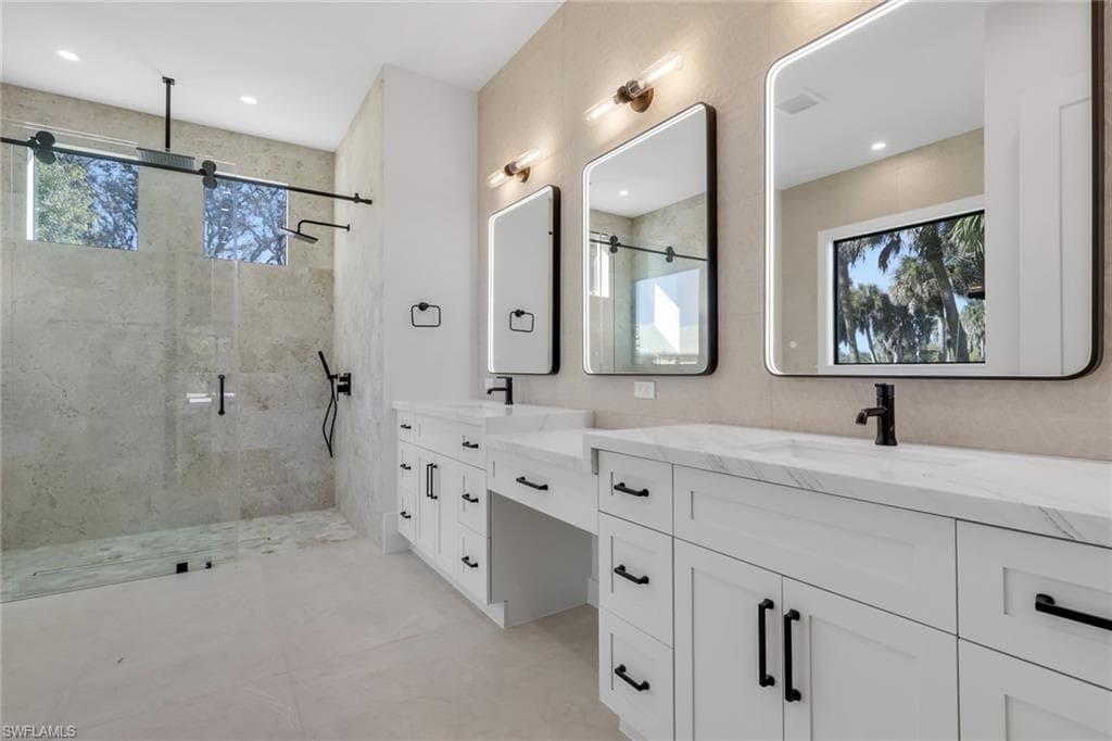 1109 15th ST SW-18