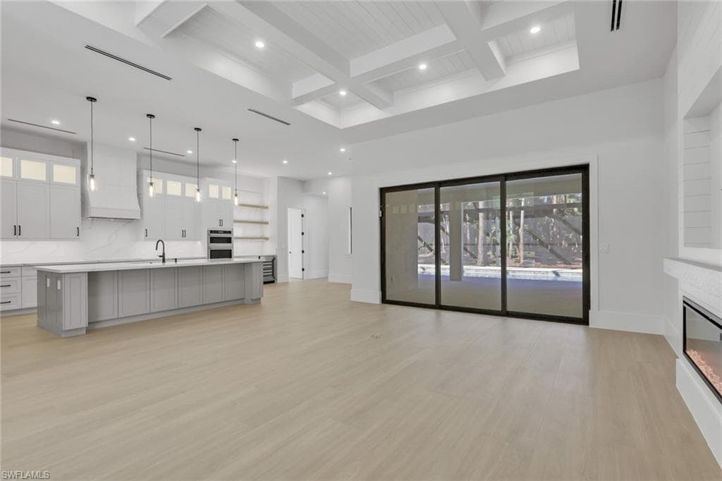 1109 15th ST SW-11