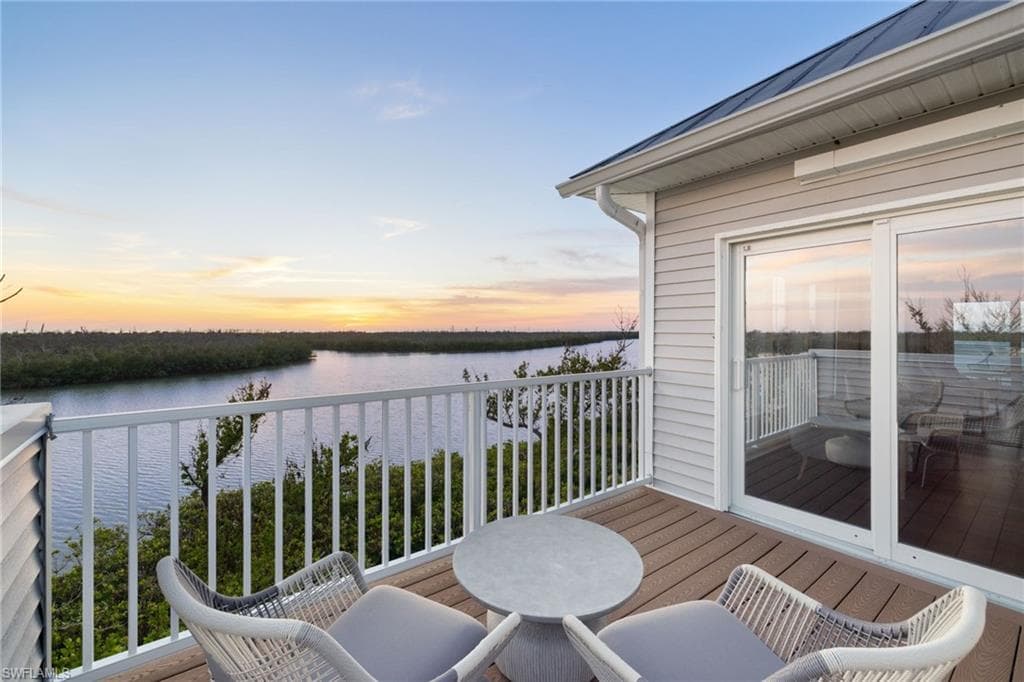 5423 Shearwater DR-45