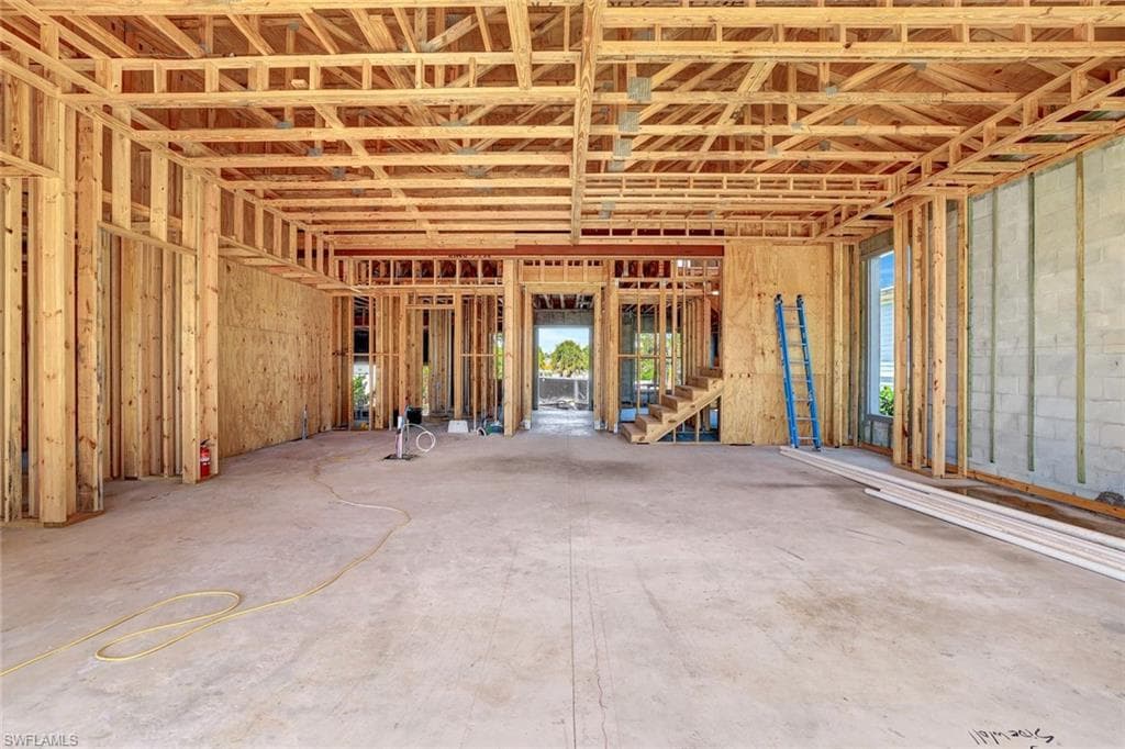 2750 Gulfview DR-5