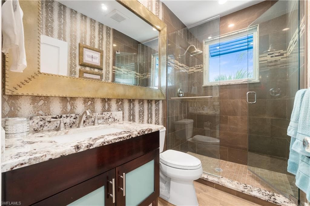 237 Bayfront DR-33