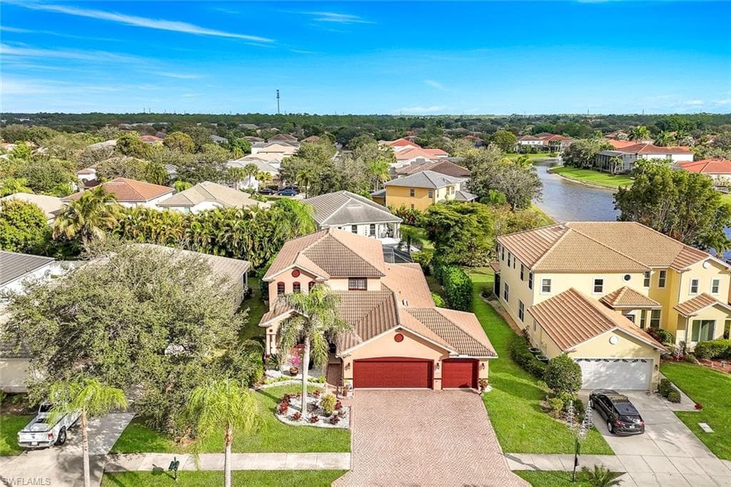 8493 Laurel Lakes BLVD-3