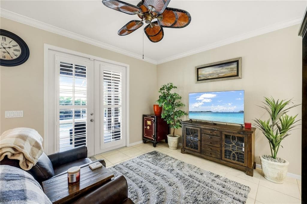 8493 Laurel Lakes BLVD-15