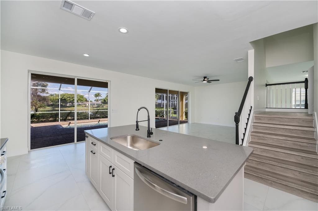 2615 Sunvale CT-16