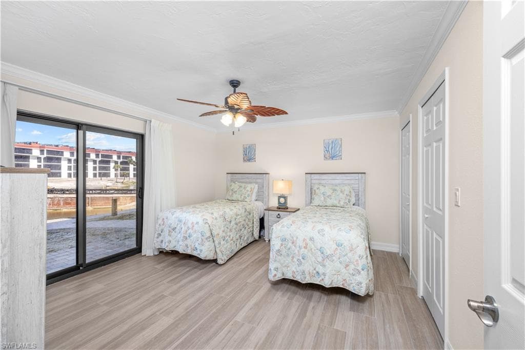 2445 W Gulf DR 4E-5