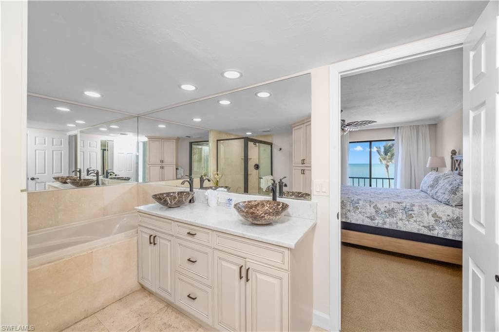 2445 W Gulf DR 44E-15