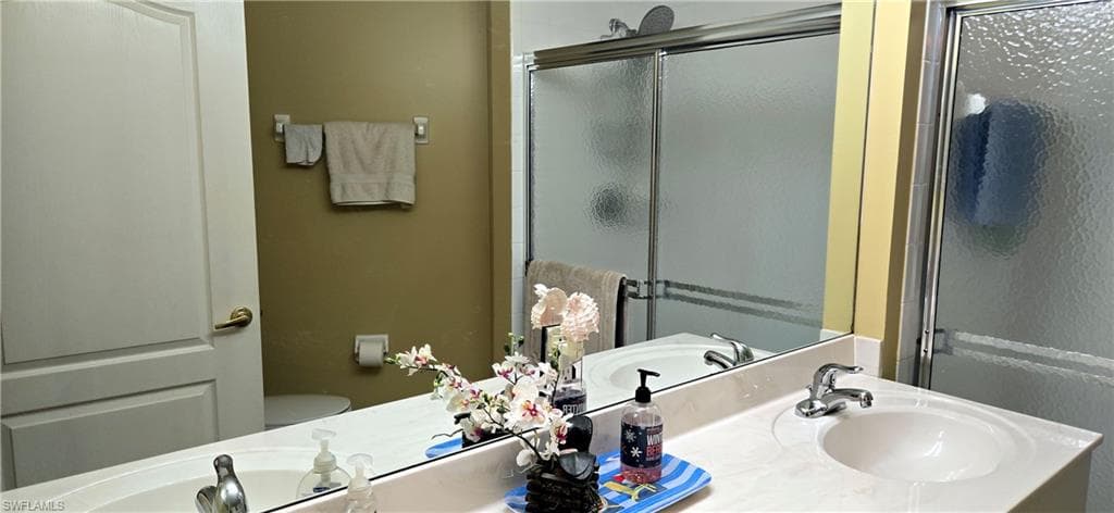 12100 Summergate CIR 203-25