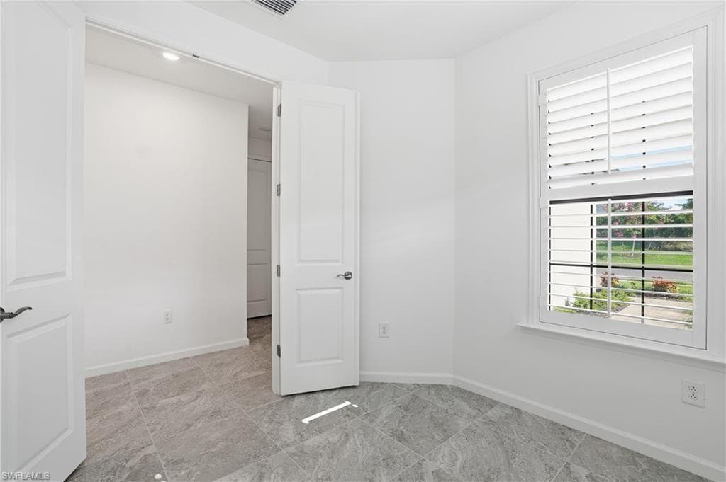 1645 Serena AVE-15