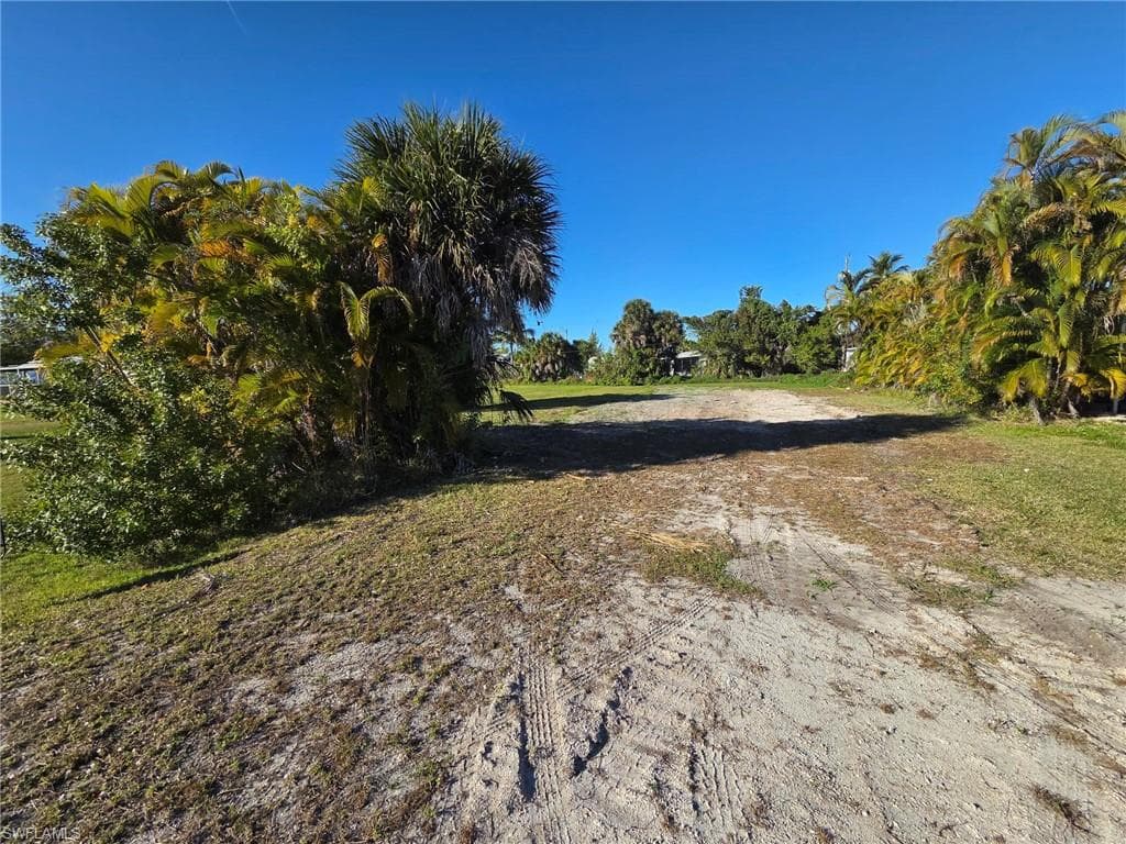 7840 Raymary ST-1