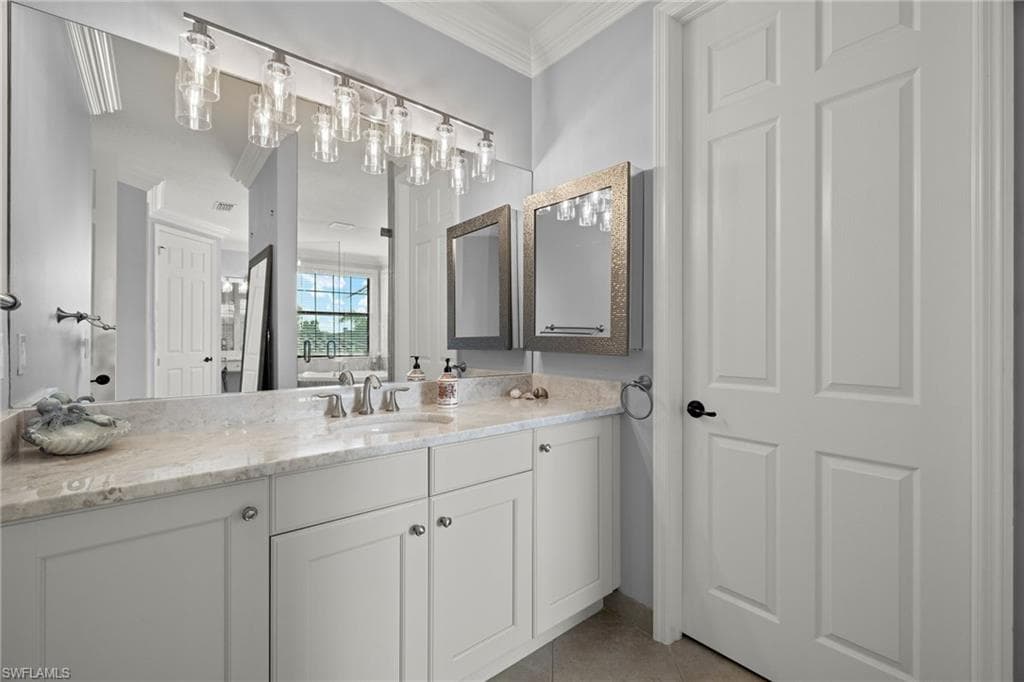 11696 Stonecreek CIR-25
