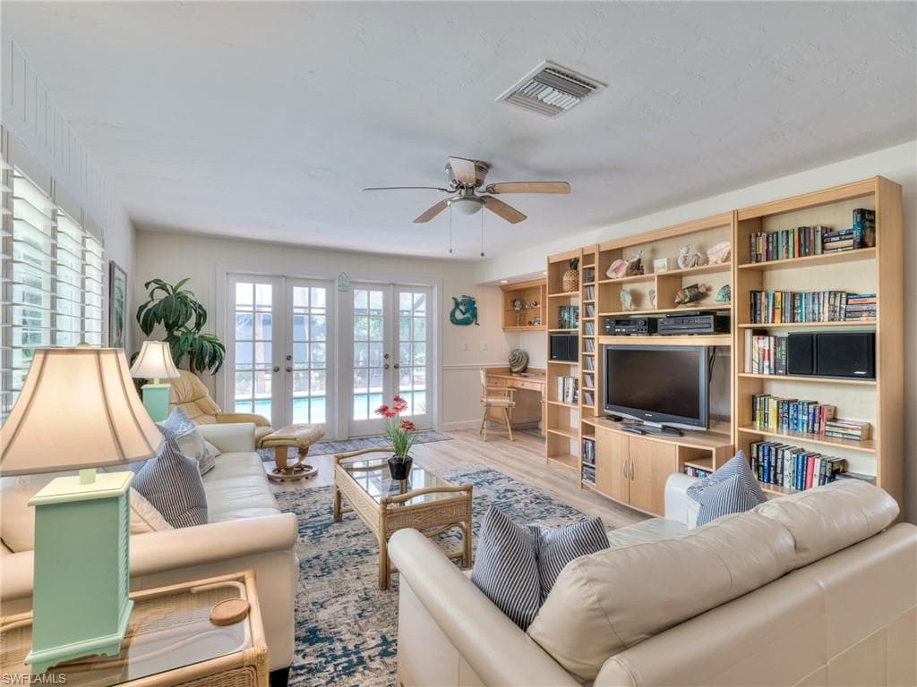 11510 Murmond LN-5