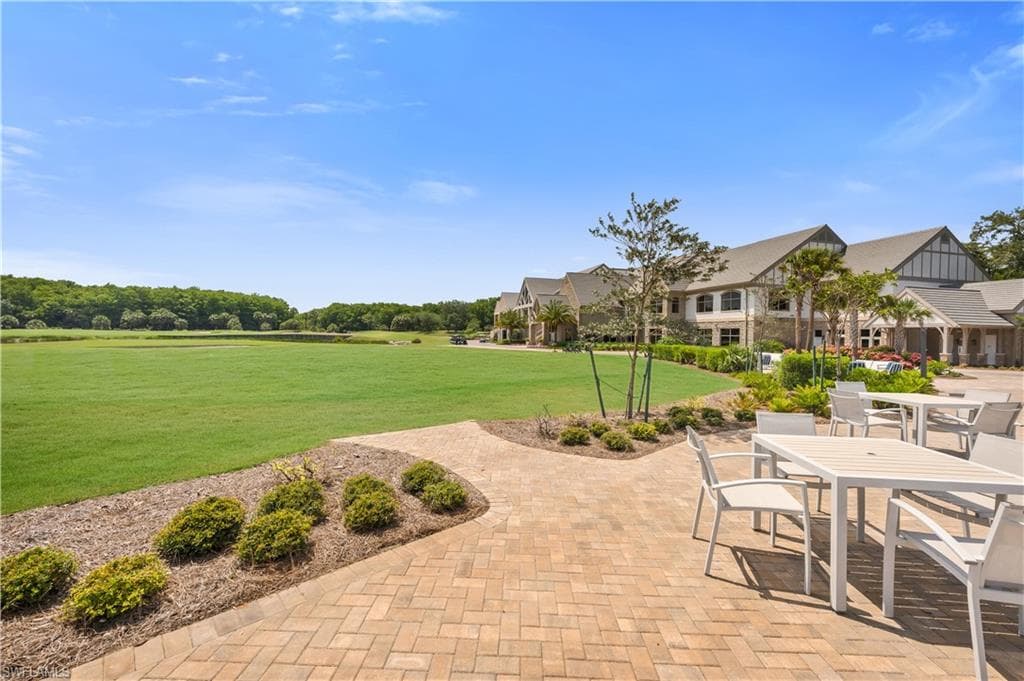 12033 Covent Garden CT 2403-22