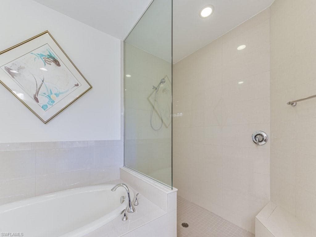 16425 Carrara WAY 101-16