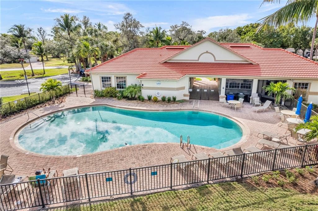 11099 Sea Tropic LN-45