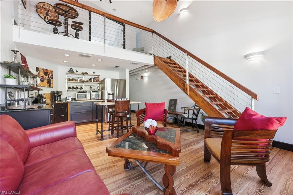 2260 1st ST 210-2