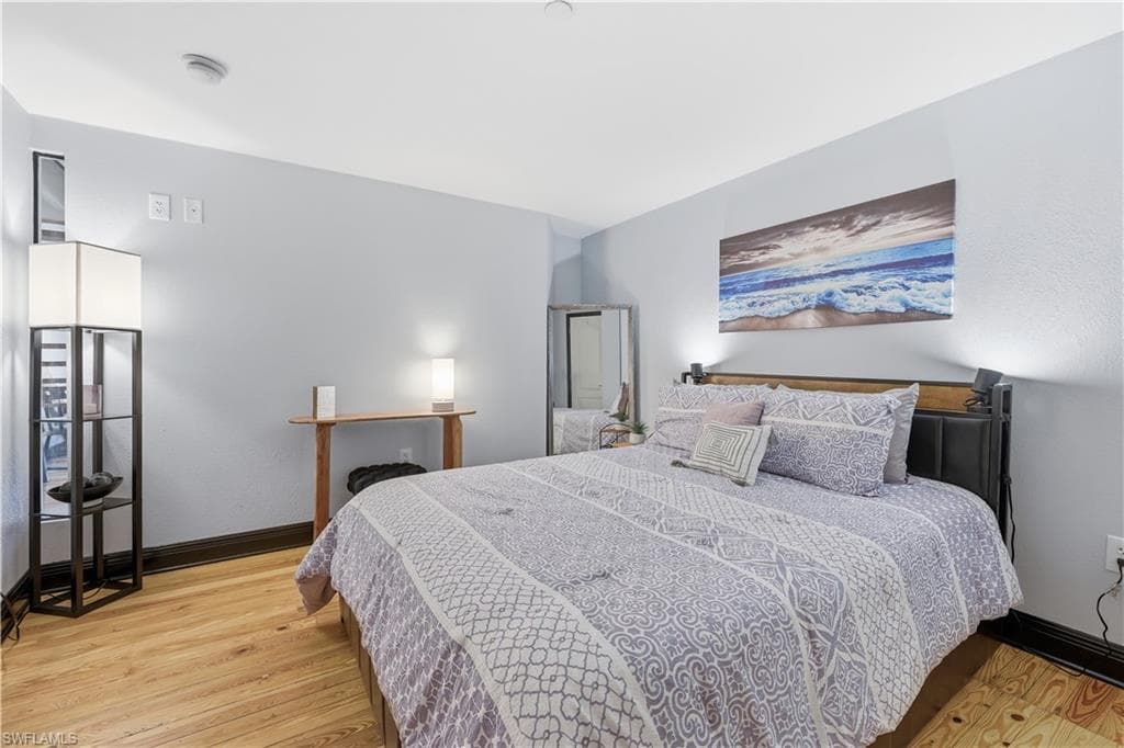 2260 1st ST 210-16