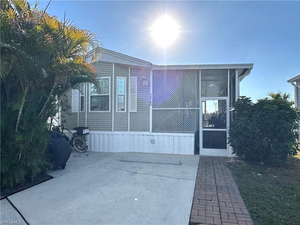 20180 Ponce De Leon DR-2