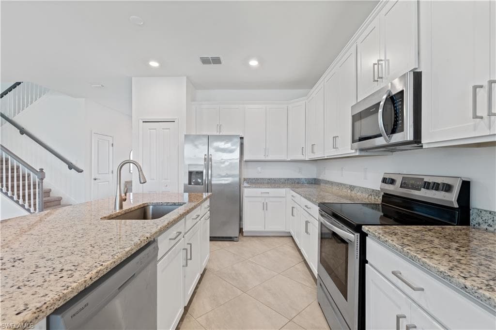 13805 Pine Lodge LN S-14