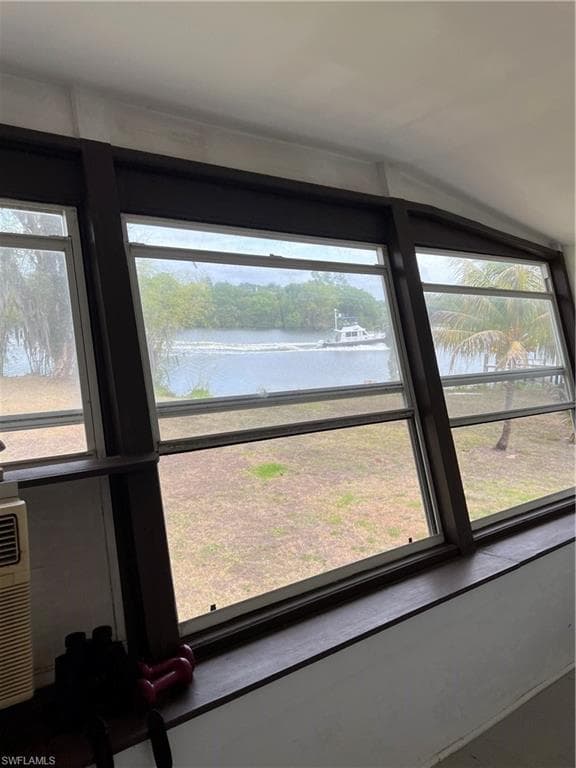 2111 Gardner CT-18