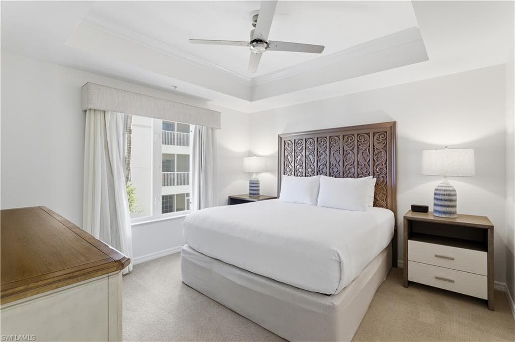 221 9th ST S 207-27