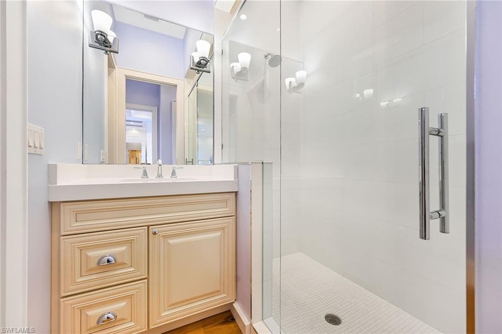 481 21st AVE S-36