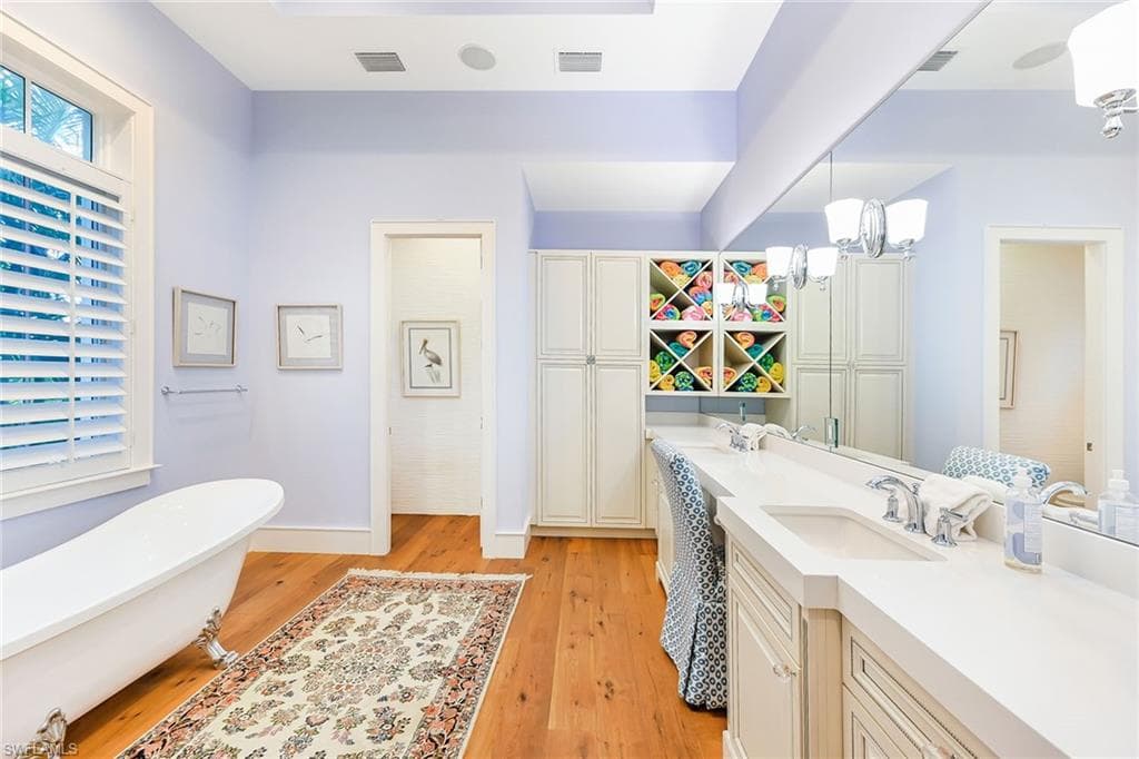 481 21st AVE S-15