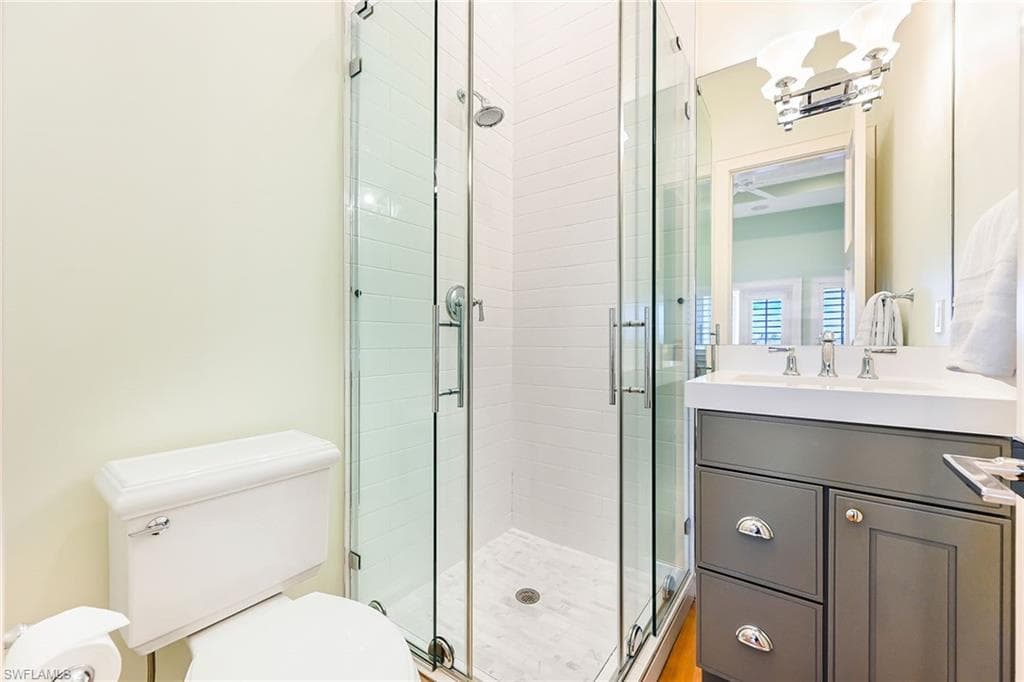 481 21st AVE S-29