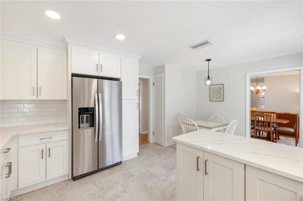 1334 Vesper DR-14