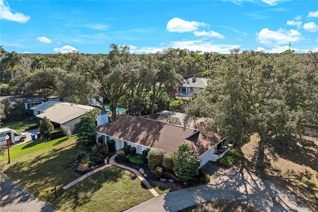 1334 Vesper DR-29