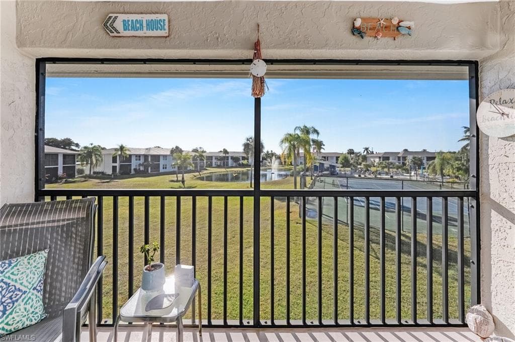 16007 Davis RD 524-22