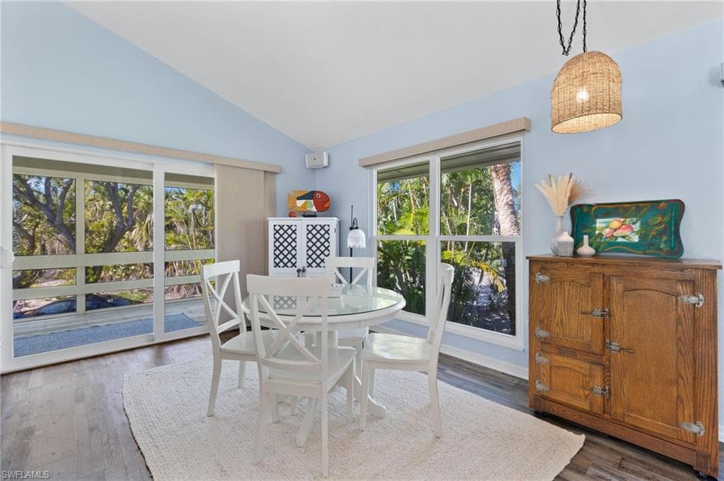 6092 Sanibel Captiva RD-10