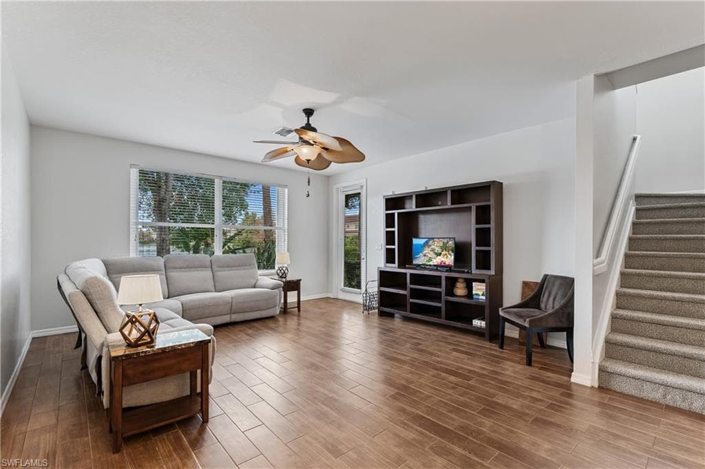 9544 Roundstone CIR-17