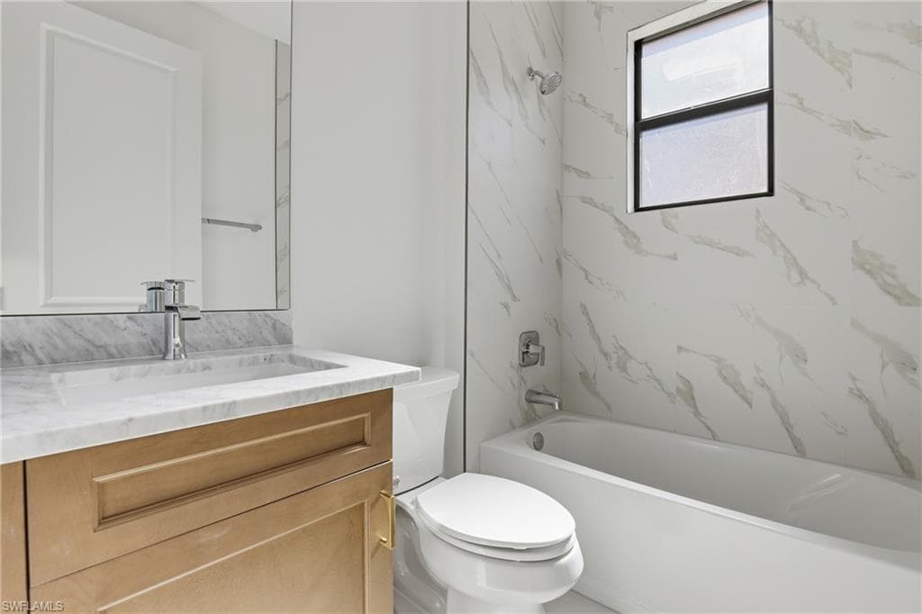 2167 Della DR-26