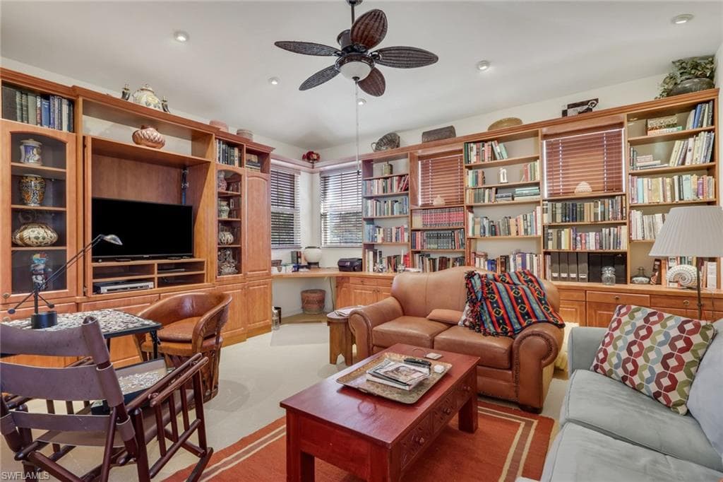 10801 Crooked River RD 203-15