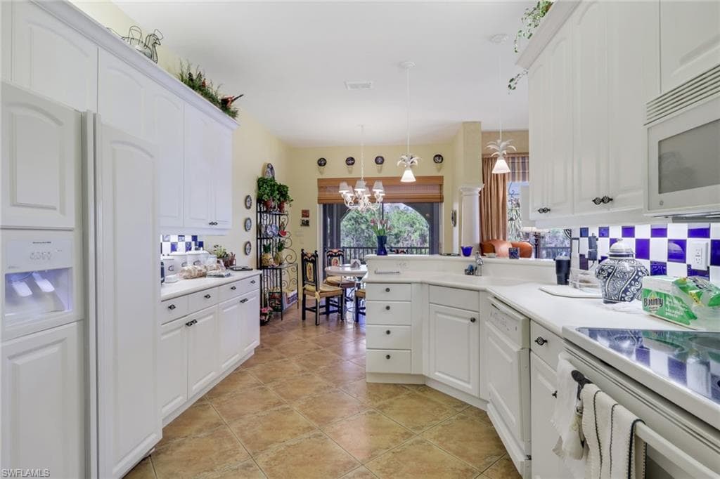 10801 Crooked River RD 203-11