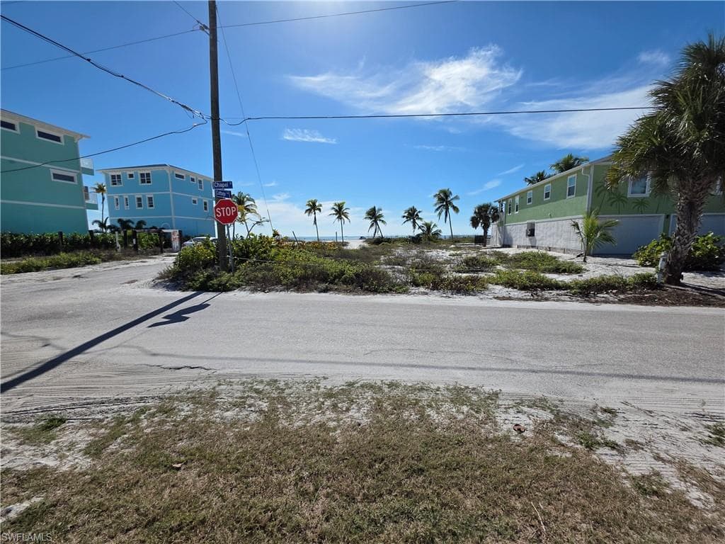 2450 Estero BLVD-8