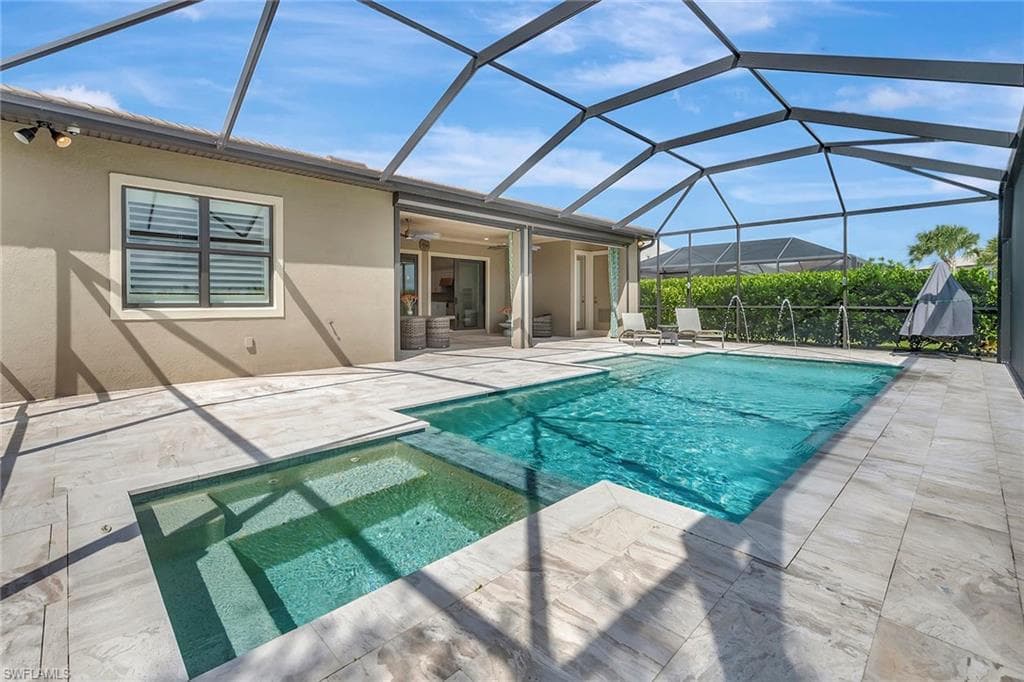 9574 Everglades DR-15